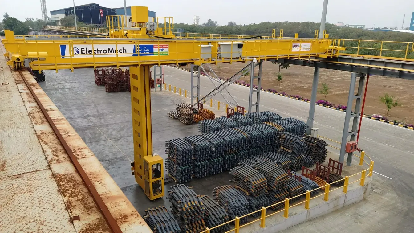 Crane Angkat Barang